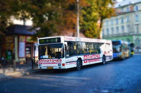 Реклама на автобусах Рівне